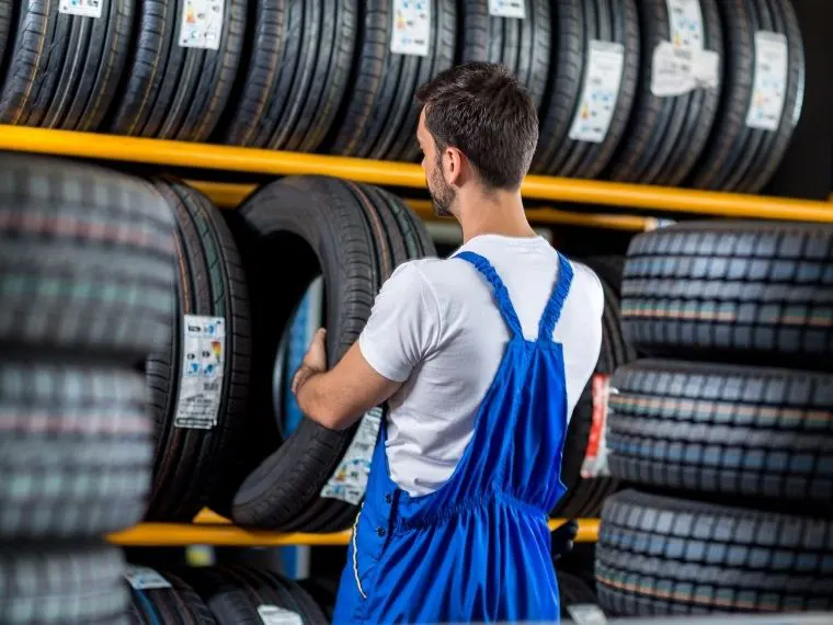 Tomarza Oto Lastikçi